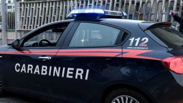 carabinieri-lato