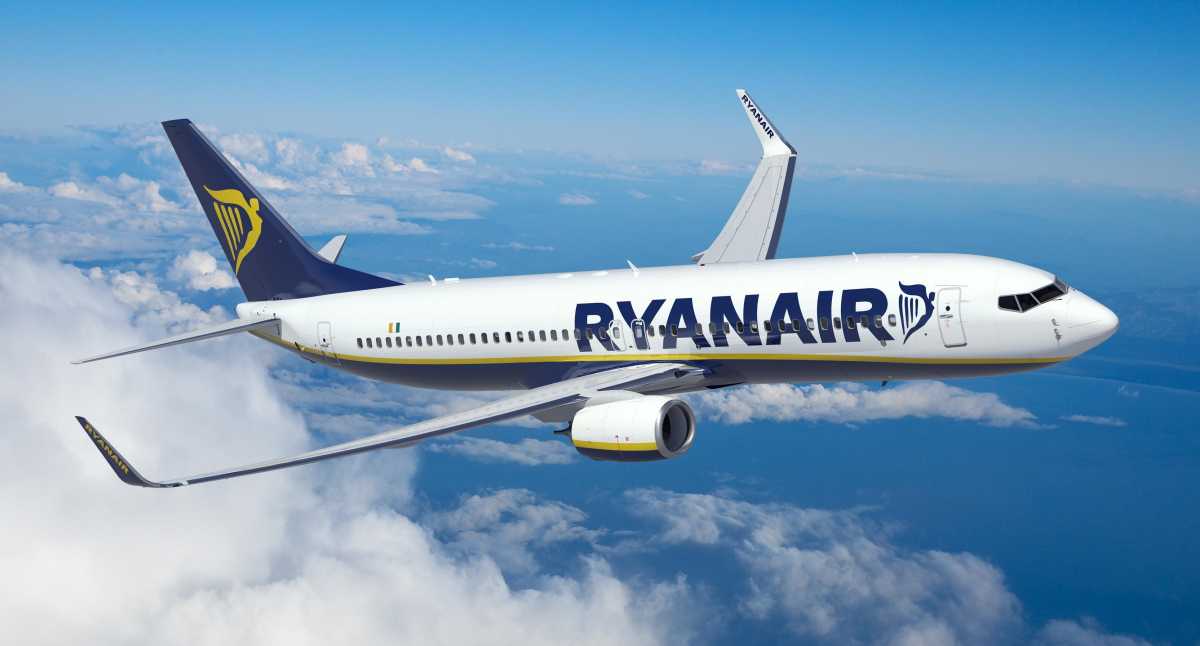 ryanair-aircraft-2