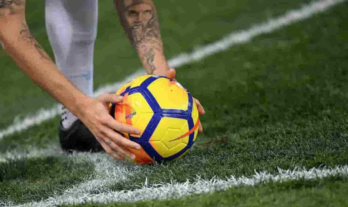 serie-a-bordo-campo