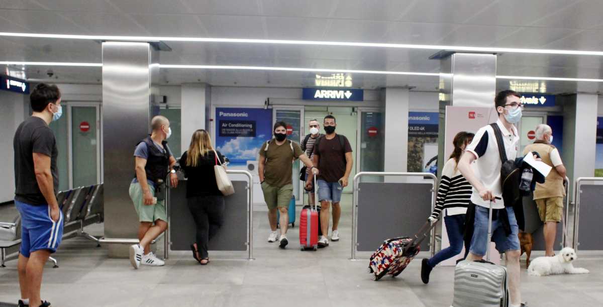 arrivi-turisti-aeroporto