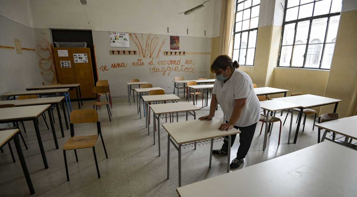 nuovi-banchi-scuole