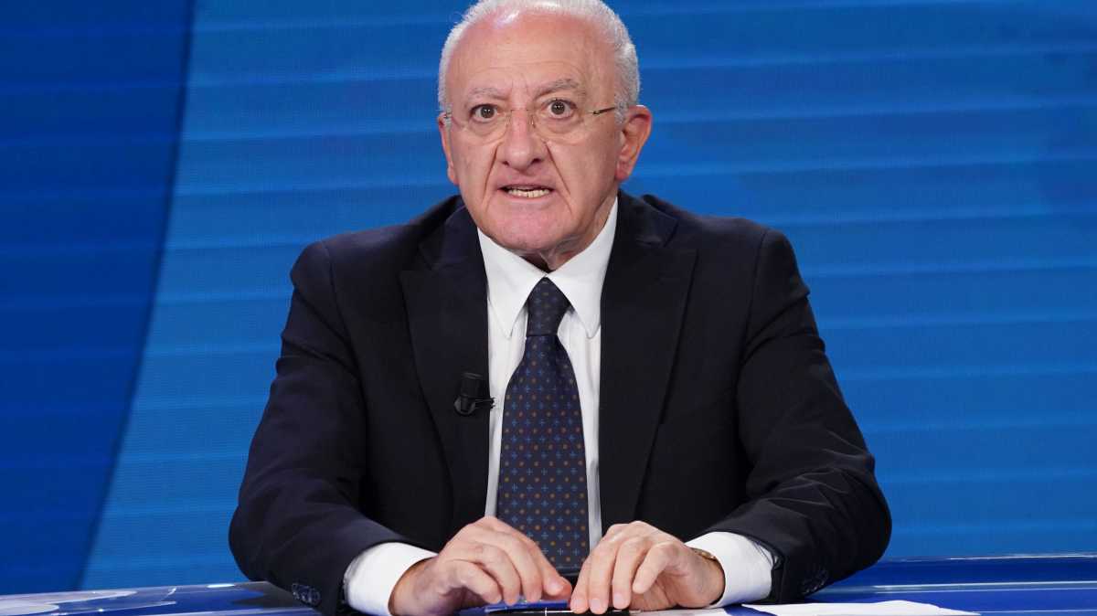 De-Luca