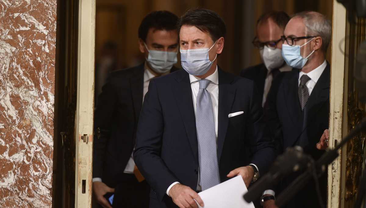 conte-conferenza-stampa-