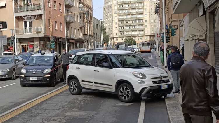 auto-freno-a-mano-via-sonnino