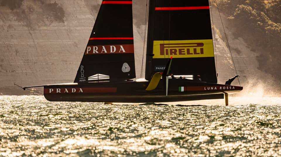 Luna-rossa-ok