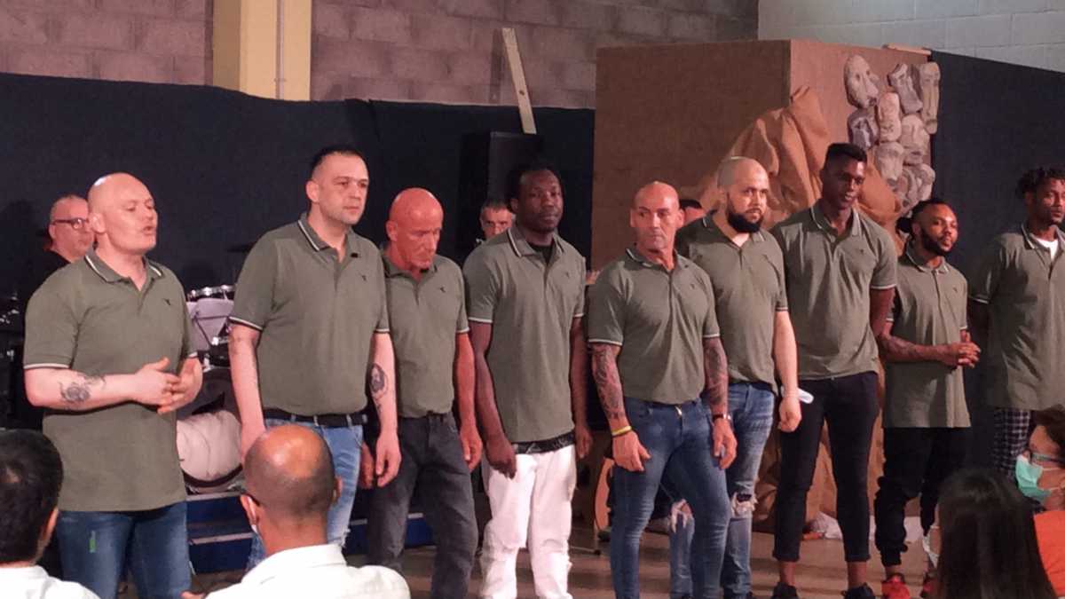 FOTO-DI-SCENA2