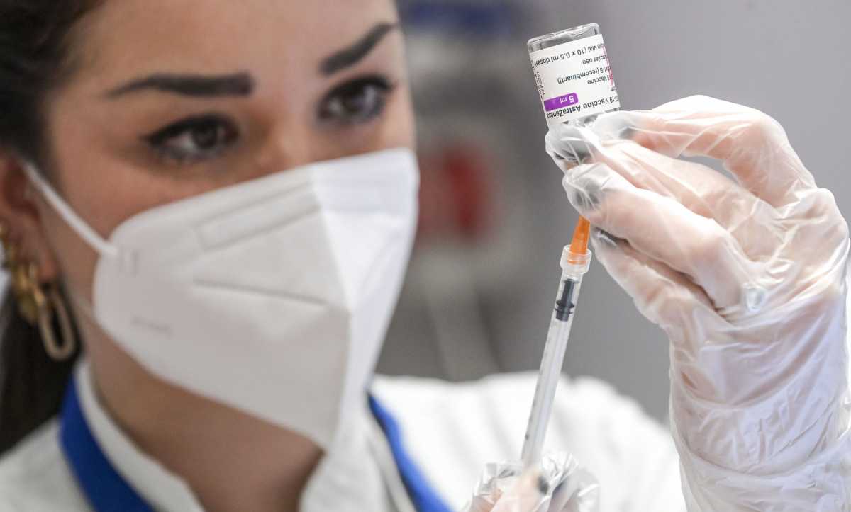 personale-sanitario-vaccini-astraze