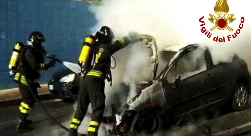 Auto In Fiamme Cagliari Auto-in-fiamme-Cagliari
