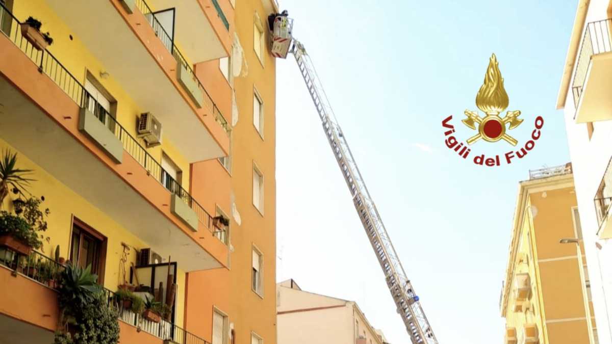 Lpalazzinacagliari lpalazzinacagliari
