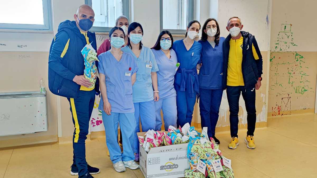 Le Uova Di Pasqua Donate Ai Bimbi le-uova-di-pasqua-donate-ai-bimbi