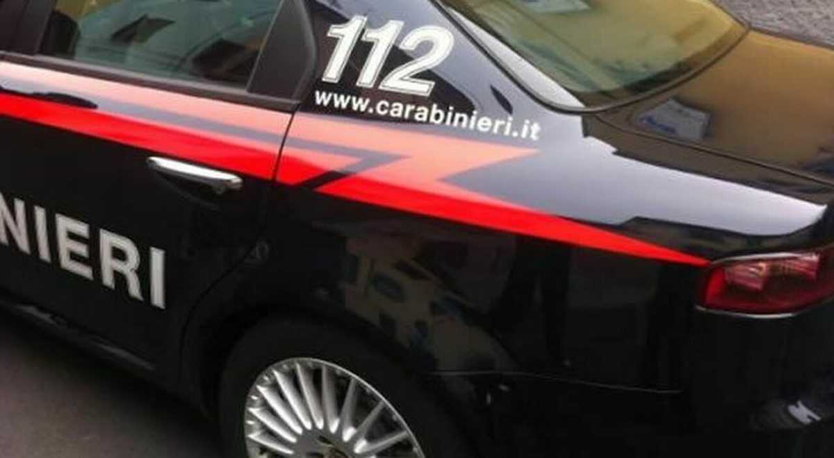 auto-carabinieri-92