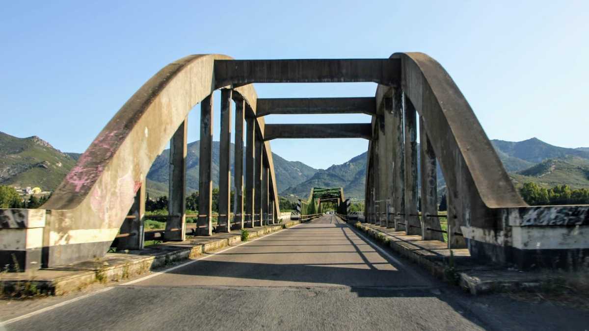 Ponte-in-ferro-Villaputzu