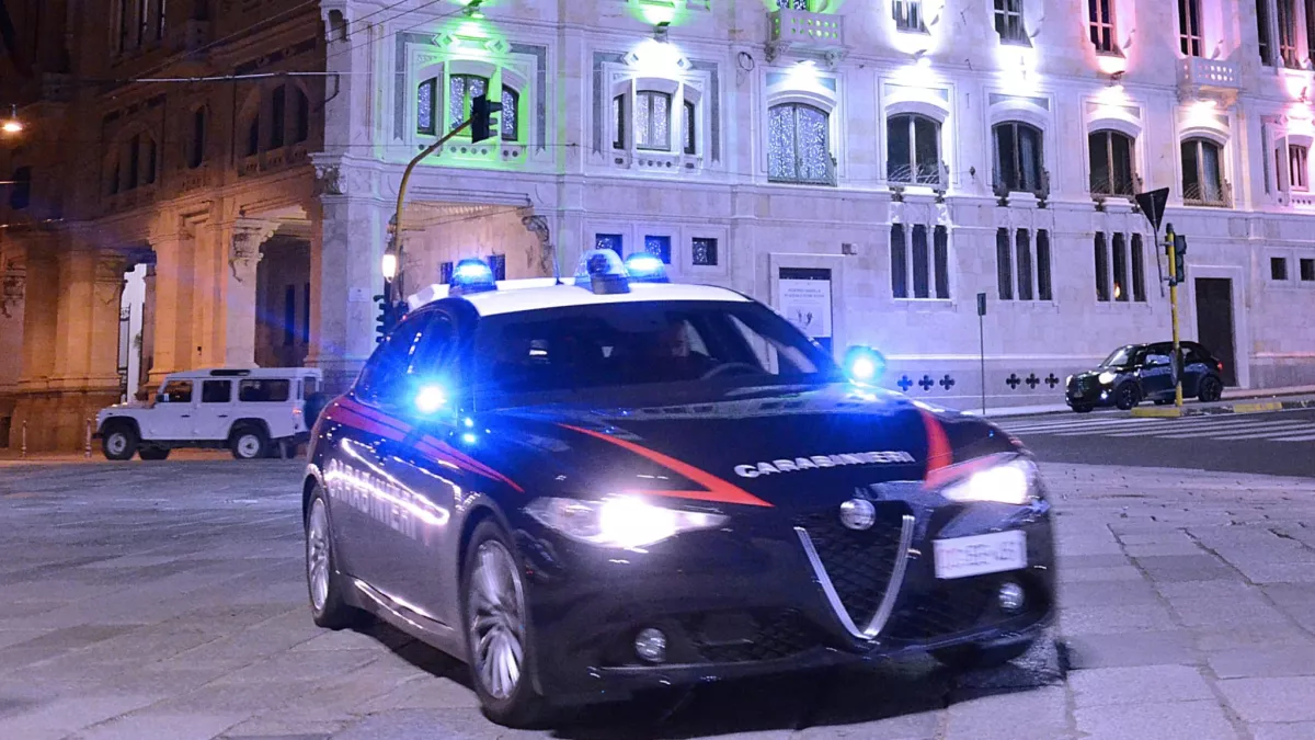 carabinieri-cagliari-notte
