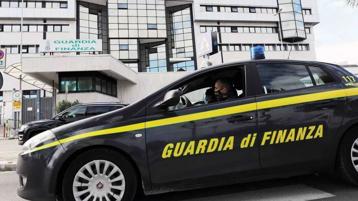 gUARDIA-DI-FINANZA