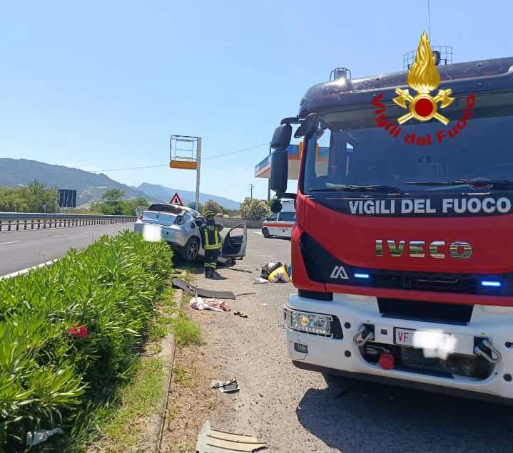 vigili-del-fuoco-incidente