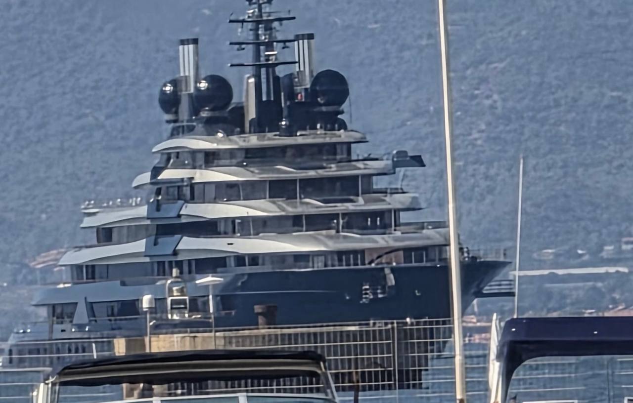 yacht-luminance yacht-luminance