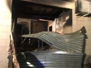 Incendio-Bar-di-Pirri-via-Enrico-Toti-interno-1