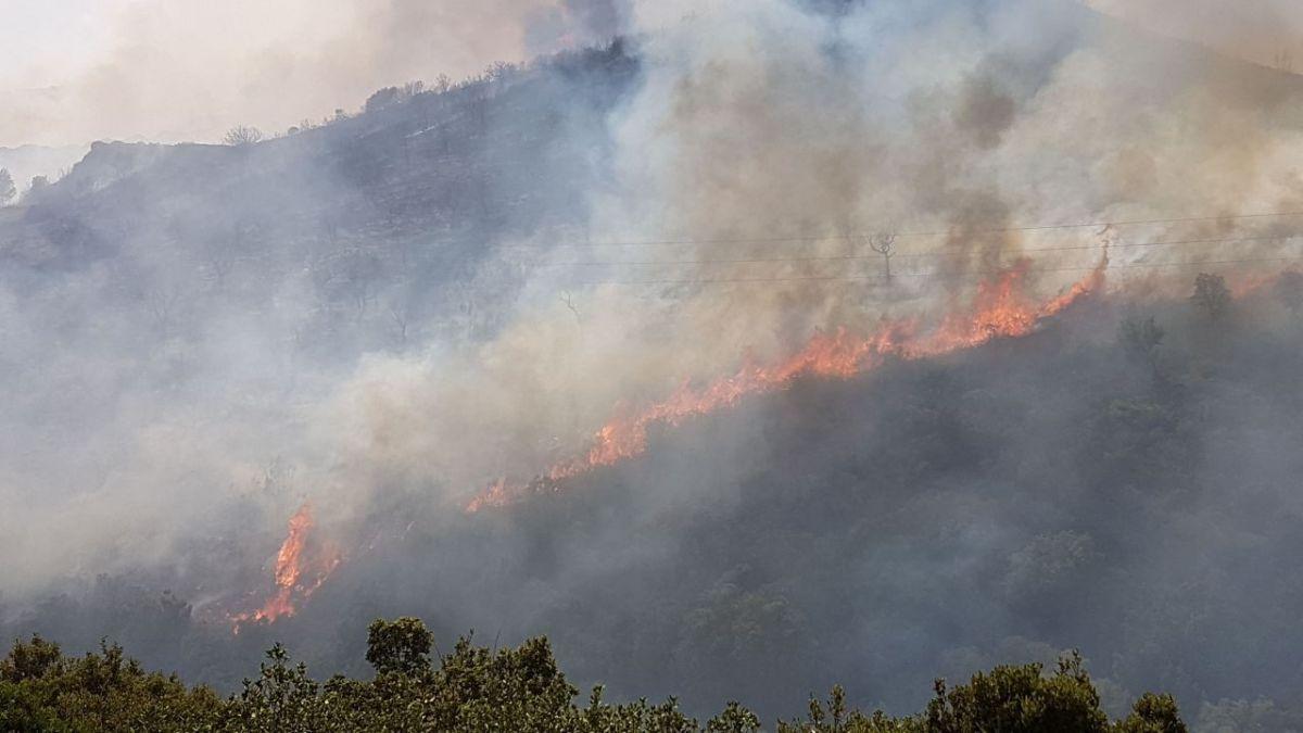 Incendio-Iglesias-a-Monteponi-altre-8 Incendio-Iglesias-a-Monteponi-altre-8