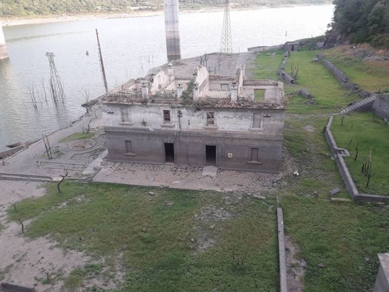 Casa-fantasma-lago-Omodeo-6