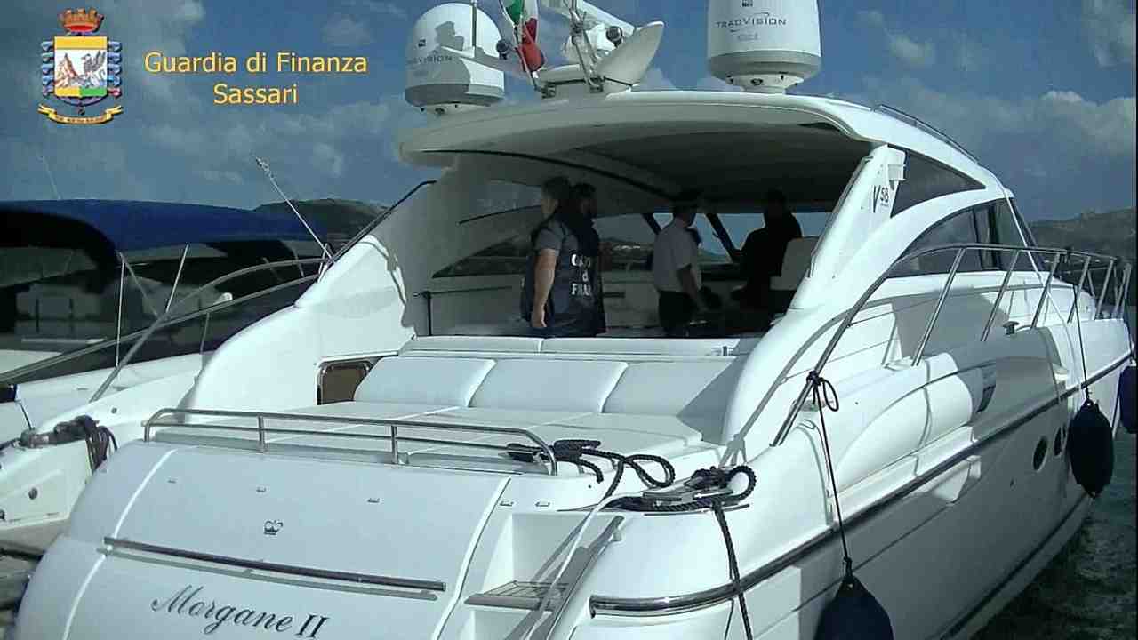 Yacht Sequestrato